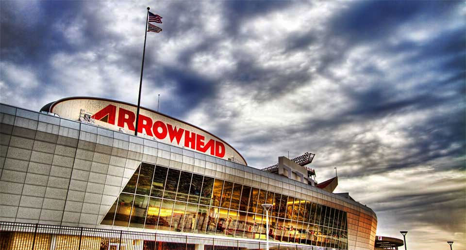 Arrowhead-Stadium-Outside-View