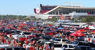 chiefs-tailgate-parking-lot